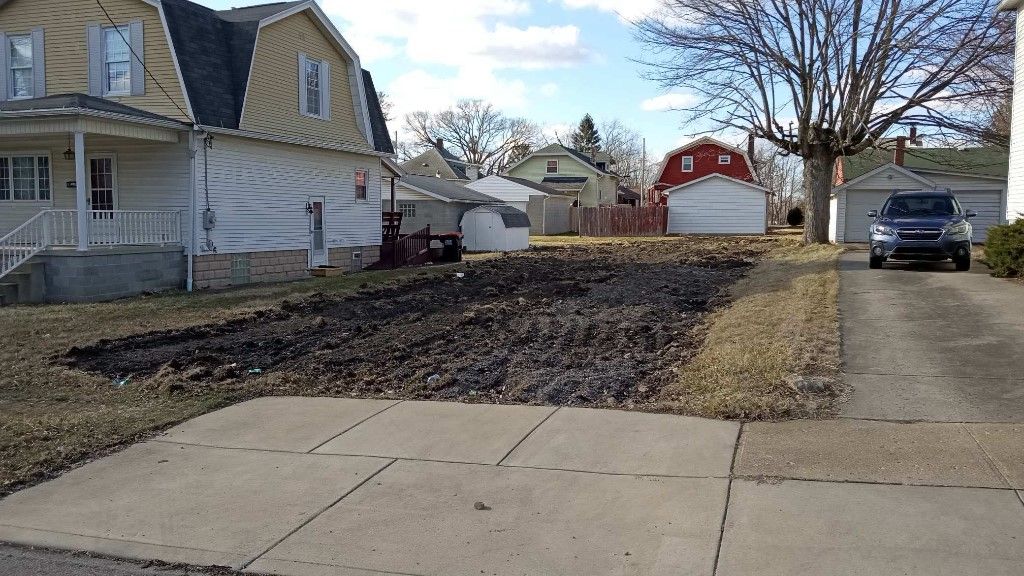 1027 Maryland Ave, New Castle, PA 16101