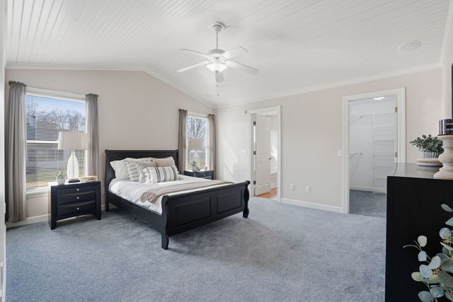 27018 Glynns Creek Court, Eldridge, IA 52748