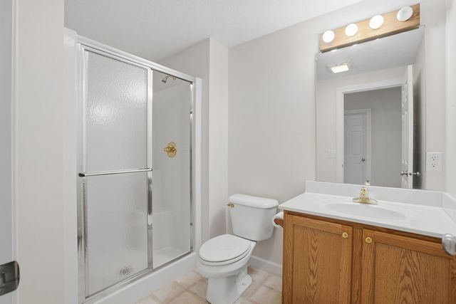 27018 Glynns Creek Court, Eldridge, IA 52748