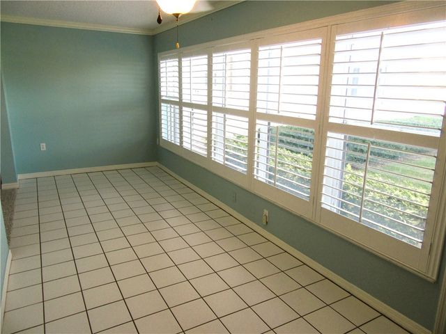 670 E Lake Jasmine Circle 106, Vero Beach, FL 32962