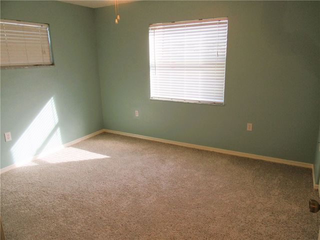 670 E Lake Jasmine Circle 106, Vero Beach, FL 32962