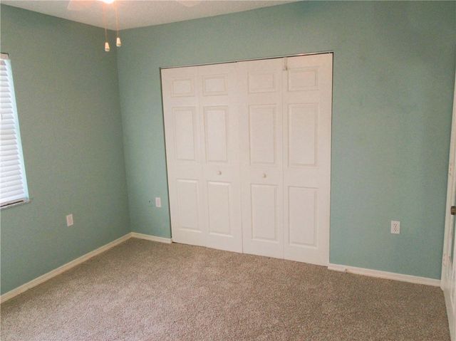 670 E Lake Jasmine Circle 106, Vero Beach, FL 32962