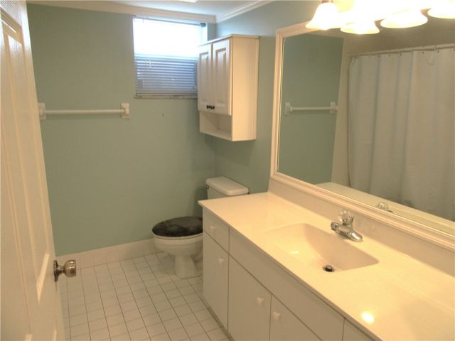 670 E Lake Jasmine Circle 106, Vero Beach, FL 32962