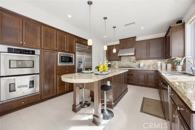 3923 Killymoon, Yorba Linda, CA 92886