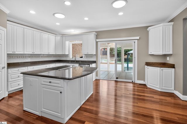 106 Newington Circle, Anderson, SC 29621