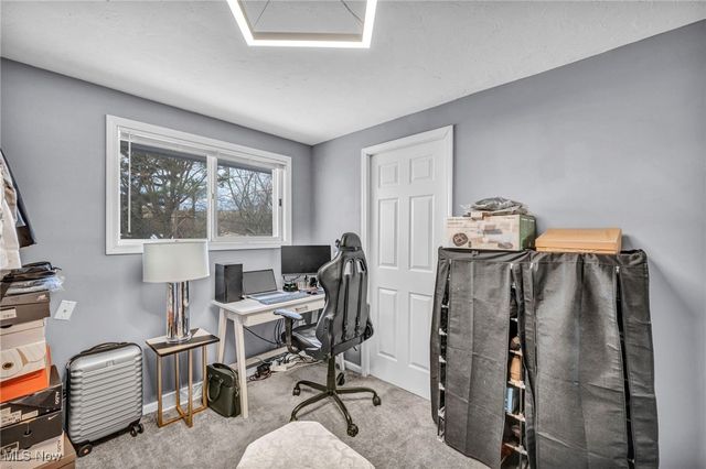 25021 Picone Lane, Bedford Heights, OH 44146