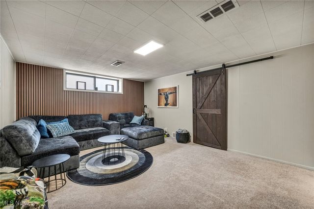 25021 Picone Lane, Bedford Heights, OH 44146