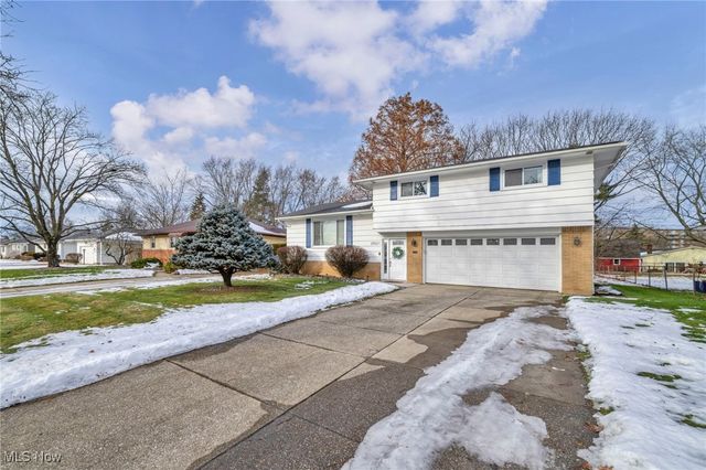 25021 Picone Lane, Bedford Heights, OH 44146