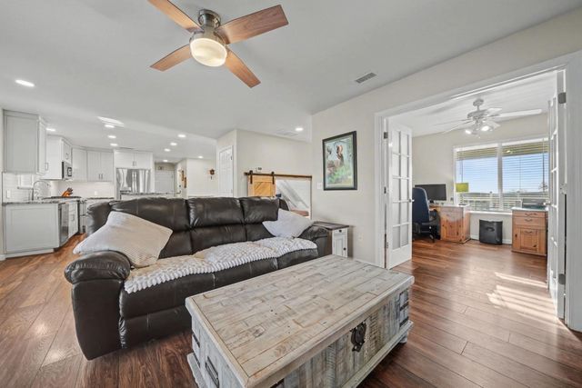 66 Wild Wolf Ct, Valley Springs, CA 95252