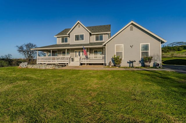 66 Wild Wolf Ct, Valley Springs, CA 95252