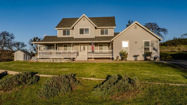 66 Wild Wolf Ct, Valley Springs, CA 95252