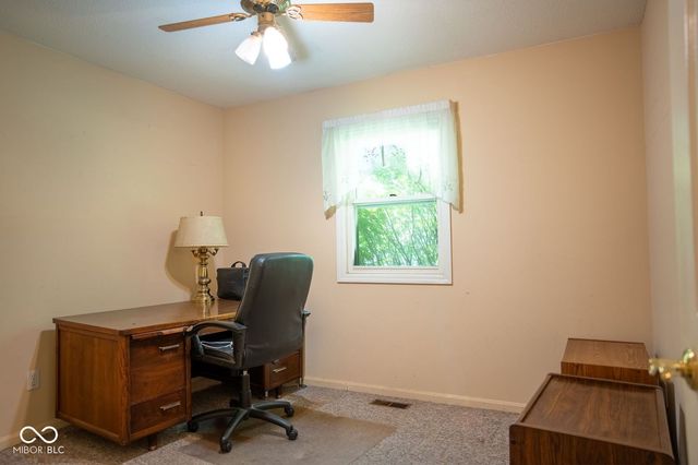 4820 E Brentwood Avenue, Terre Haute, IN 47805