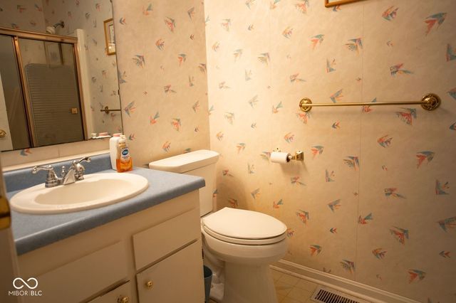 4820 E Brentwood Avenue, Terre Haute, IN 47805