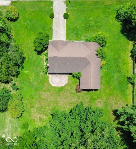 4820 E Brentwood Avenue, Terre Haute, IN 47805