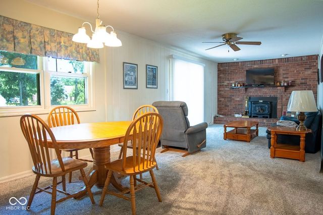 4820 E Brentwood Avenue, Terre Haute, IN 47805