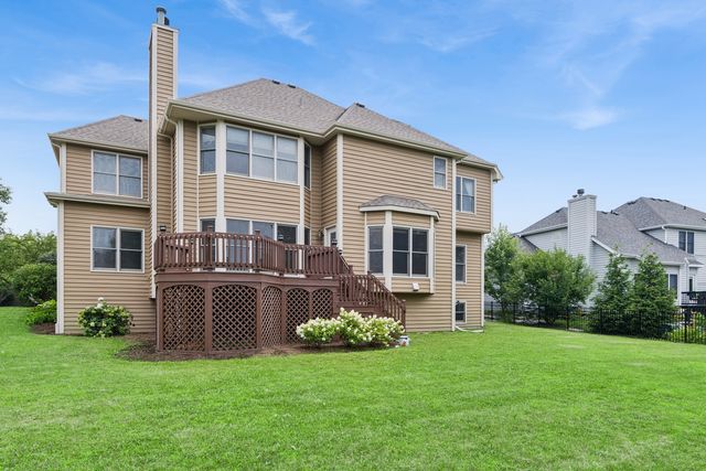 2680 Ginger Woods Drive, Aurora, IL 60502