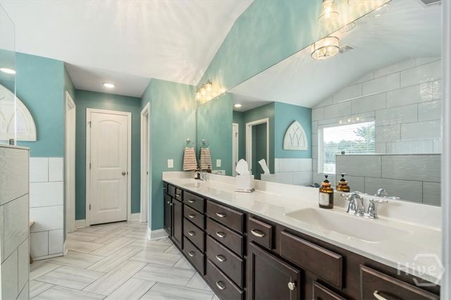 1517 Grove Brook Lane, Watkinsville, GA 30677