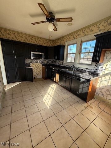 1508 Wyoming Avenue, East Liverpool, OH 43920