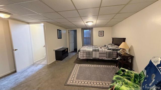 25106 Franklin Terrace 6, South Lyon, MI 48178