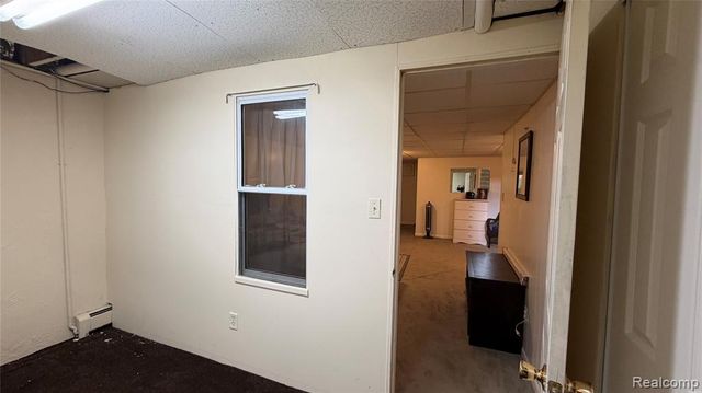 25106 Franklin Terrace 6, South Lyon, MI 48178