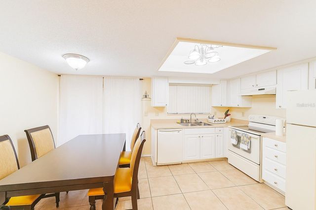 1444 RIDGE LAKE COURT, Lakeland, FL 33801