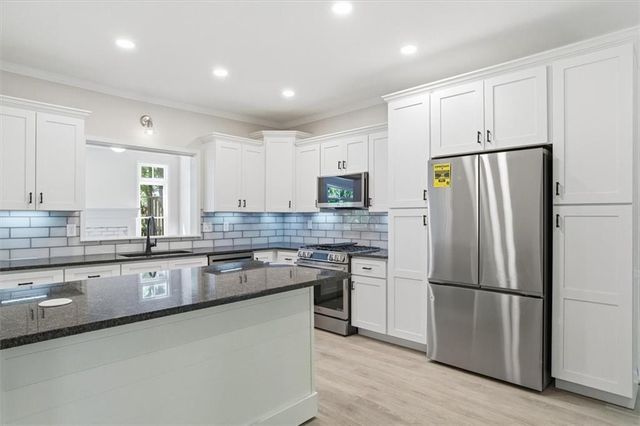 226 Riverview Trail 53, Roswell, GA 30075