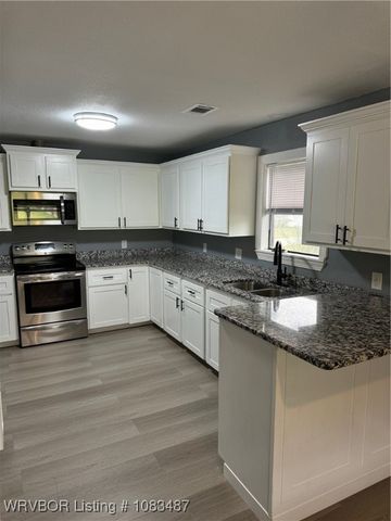 6411 S atlanta, Fort Smith, AR 72903