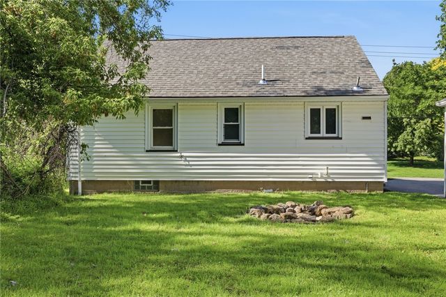 563 Holmes Road, Greece, NY 14626