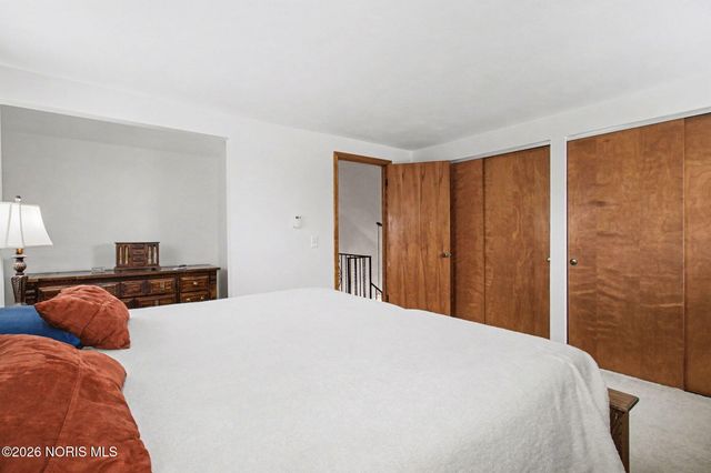 2925 Capri Drive, Toledo, OH 43611