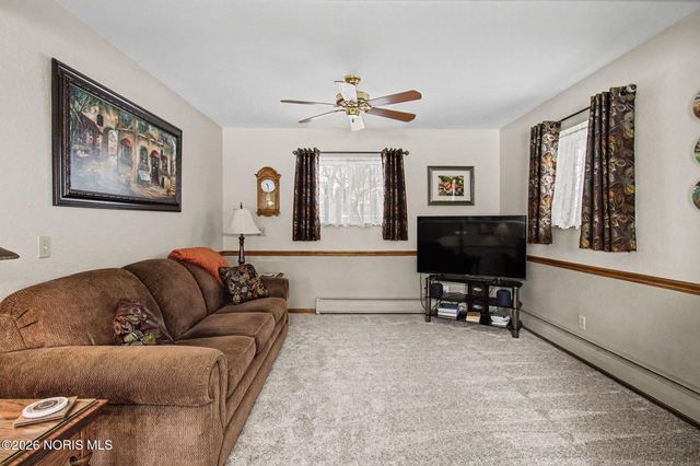 2925 Capri Drive, Toledo, OH 43611