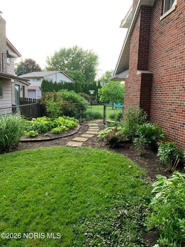 2925 Capri Drive, Toledo, OH 43611