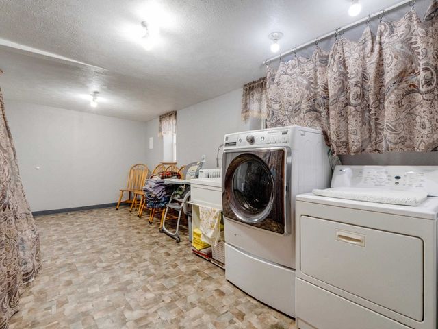 730 E Kathy Lee Ave, Medical Lake, WA 99022