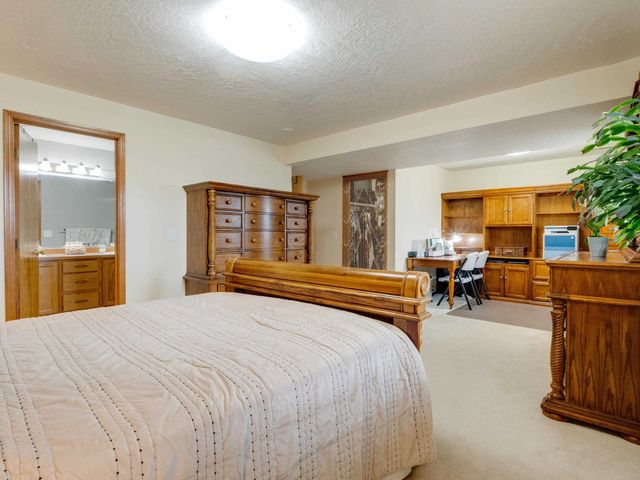 730 E Kathy Lee Ave, Medical Lake, WA 99022