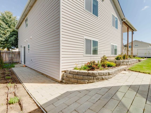 730 E Kathy Lee Ave, Medical Lake, WA 99022