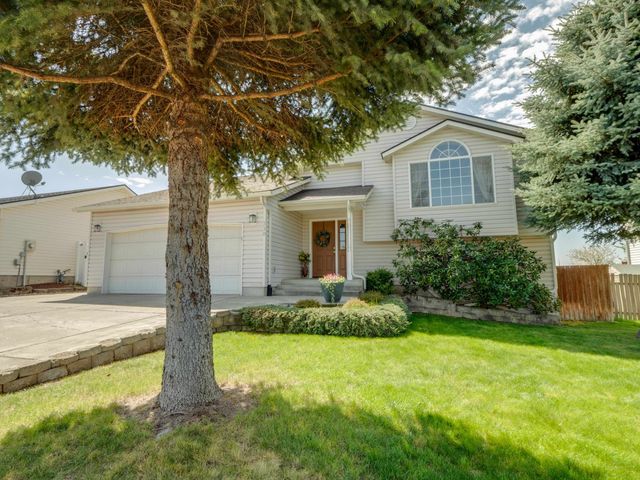 730 E Kathy Lee Ave, Medical Lake, WA 99022
