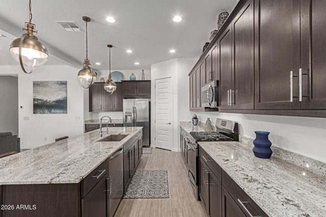 640 S OLYMPIC Drive, Gilbert, AZ 85296
