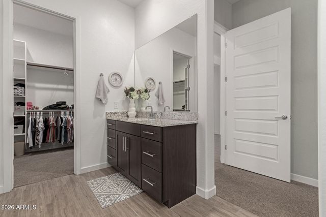 640 S OLYMPIC Drive, Gilbert, AZ 85296
