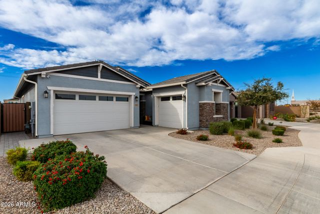640 S OLYMPIC Drive, Gilbert, AZ 85296