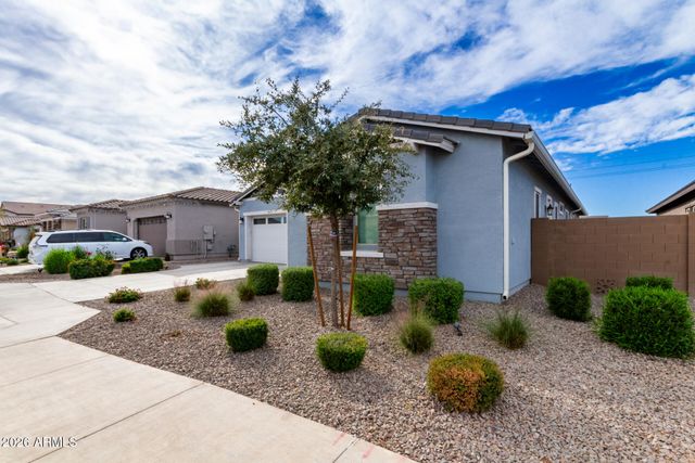 640 S OLYMPIC Drive, Gilbert, AZ 85296