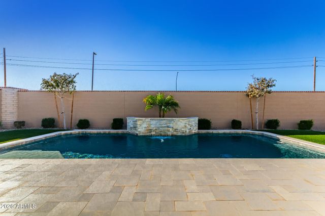 640 S OLYMPIC Drive, Gilbert, AZ 85296