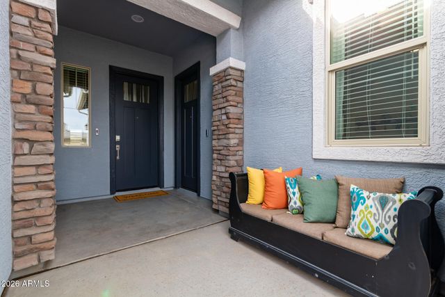 640 S OLYMPIC Drive, Gilbert, AZ 85296