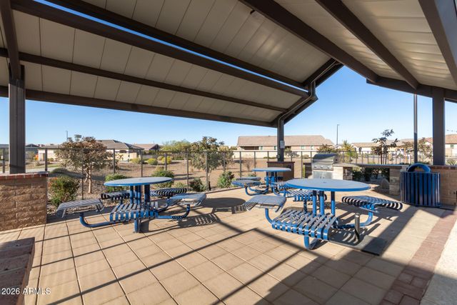 640 S OLYMPIC Drive, Gilbert, AZ 85296