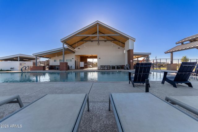 640 S OLYMPIC Drive, Gilbert, AZ 85296
