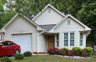 3804 King Edward Court, Greensboro, NC 27455