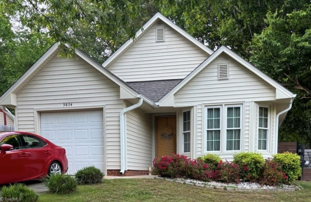 3804 King Edward Court, Greensboro, NC 27455