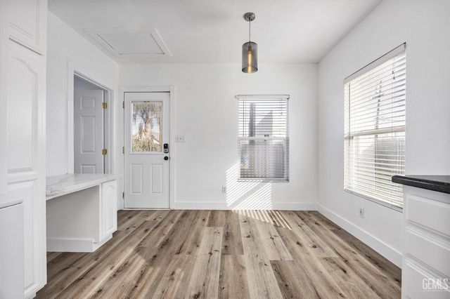 2918 Park Way, Bakersfield, CA 93304