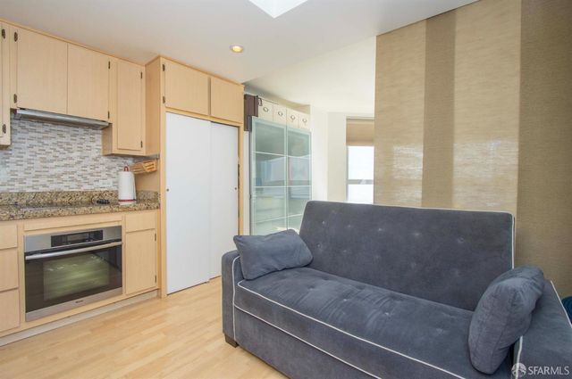 750 Van Ness Avenue V502, San Francisco, CA 94102