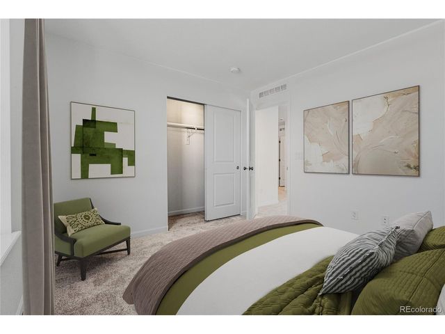 16948 W 92nd Dr, Arvada, CO 80007