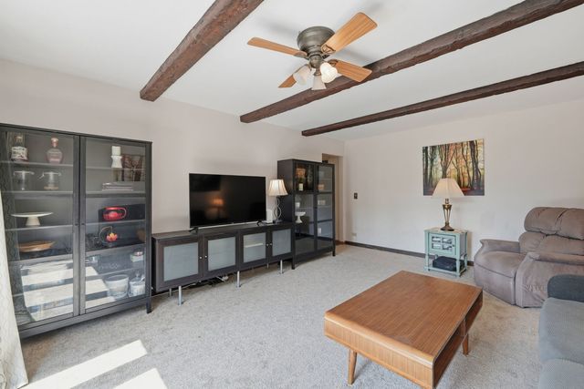 1503 Haise Lane, Elk Grove Village, IL 60007