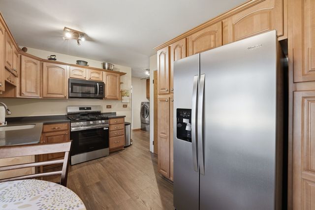 1503 Haise Lane, Elk Grove Village, IL 60007